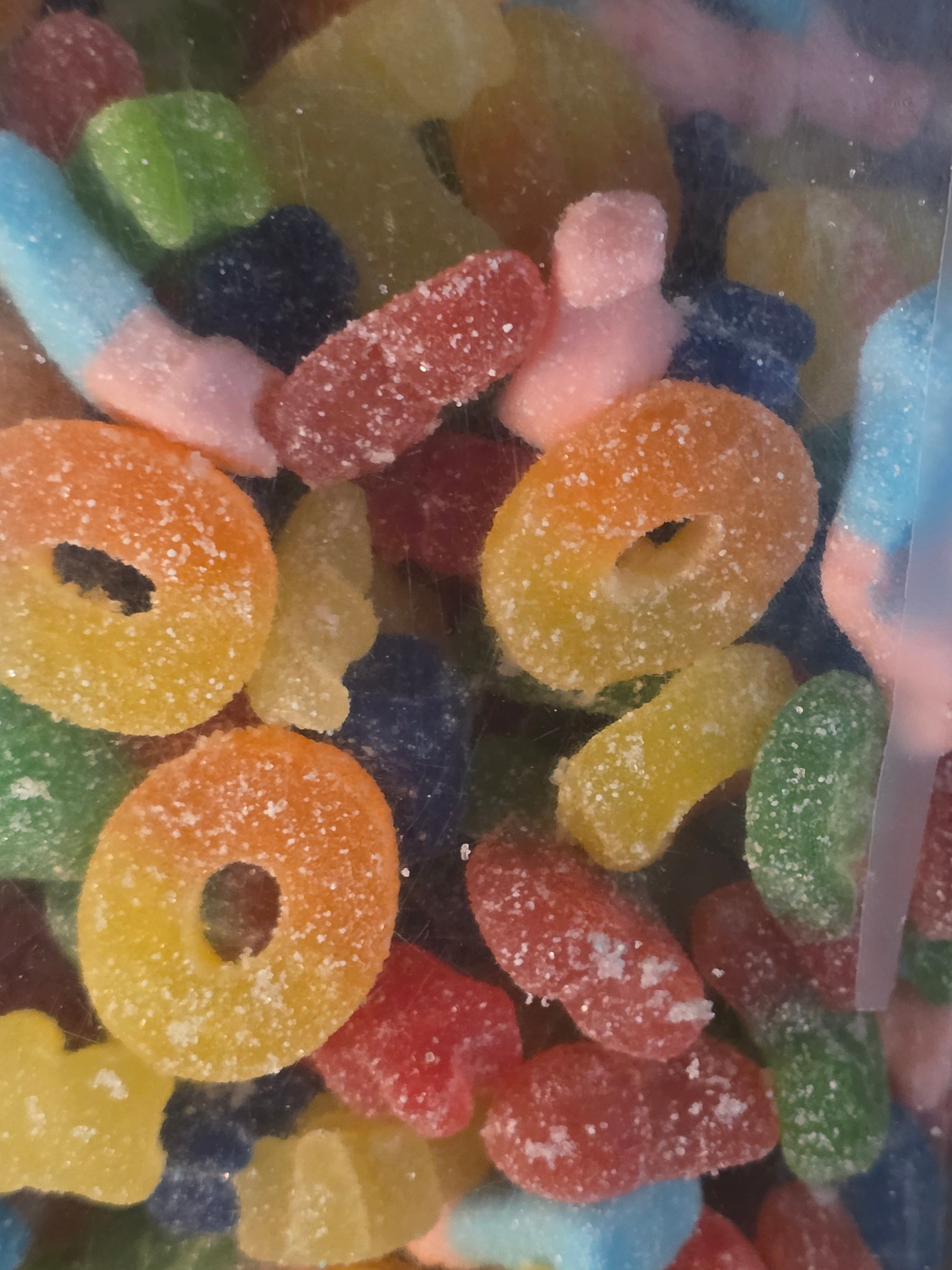 SOUR selection pouch